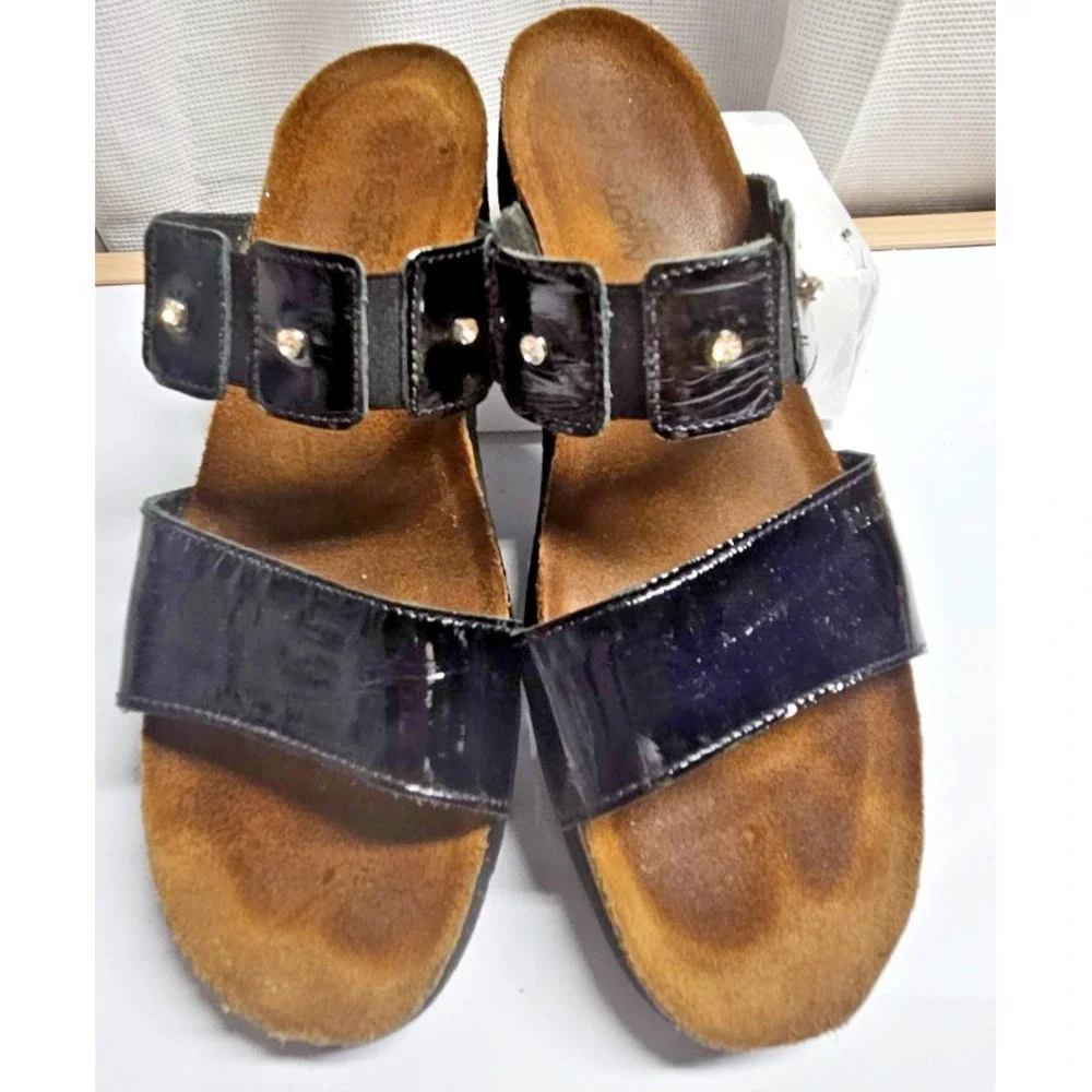 Naot Black patent leather ashley two strap rhinestones cork sandals Sz 39/L8‎